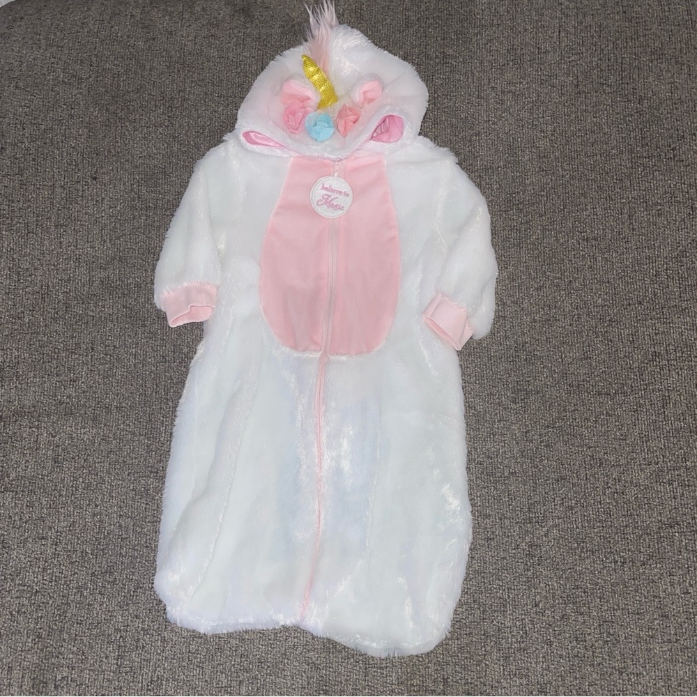 SALE 4/$20 Baby Girl Unicorn Halloween Costume 3-6 Months Bunting